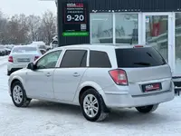 Opel Astra 2011 Универсал - фото 5