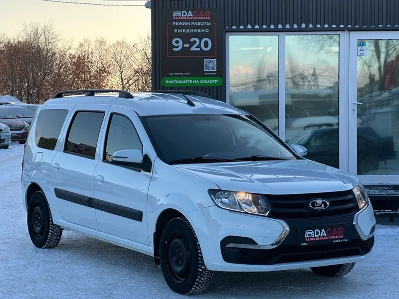 Lada (ВАЗ) Largus - фото 1