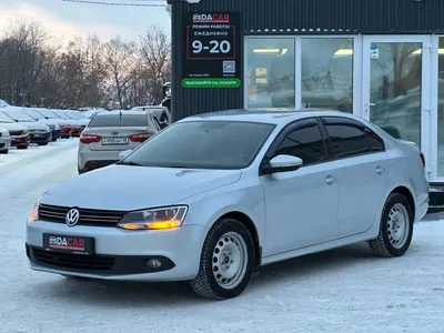Volkswagen Jetta 2012, 3