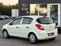 Opel Corsa 2011 Хэтчбек - фото 5