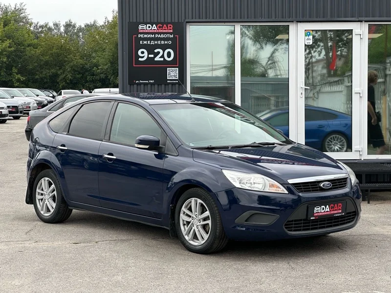 Ford Focus - фото 1