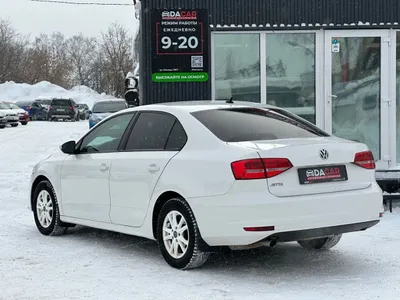 Volkswagen Jetta 2015, 5