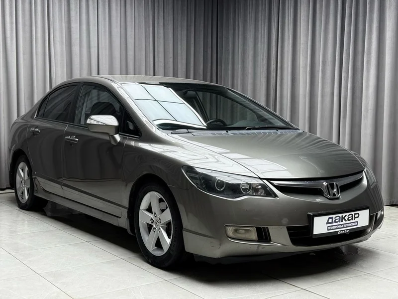 Купить Хонда Civic 2006 в Ижевске - фото 1